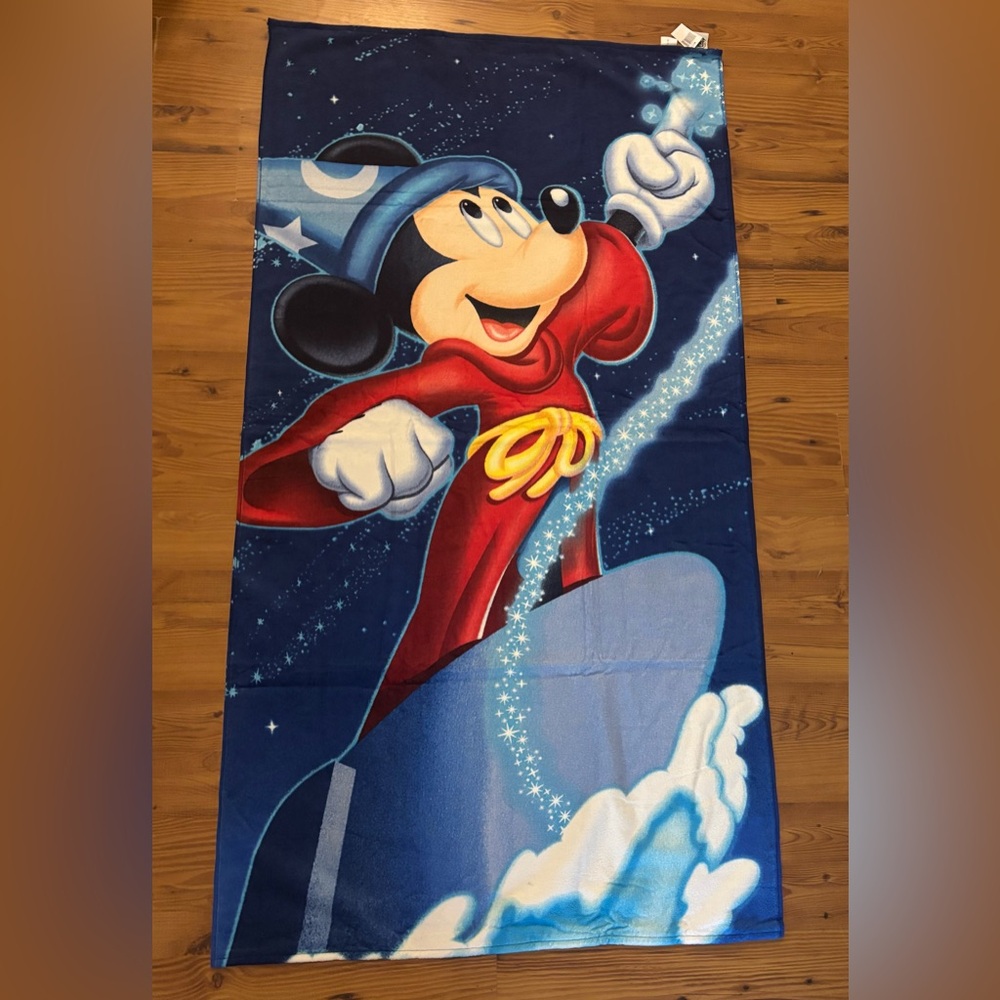Disney Parks NWT Fantasia Sourcerer Mickey Mouse Beach Towel